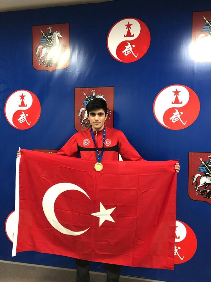 Esenler’in Wushu’da Yeni Şampiyonu Berat Aydemir Oldu.