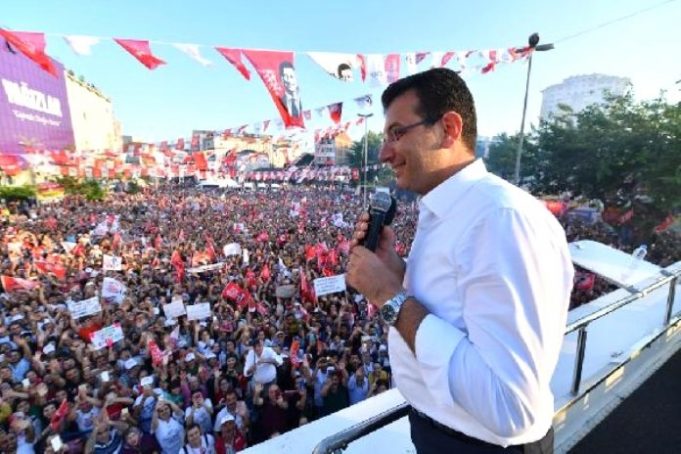 Esenler’de Ekrem İmamoğlu miting düzenledi