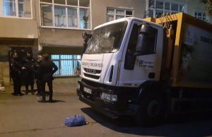Esenler’de feci ölüm: çöp kamyonun altında kalarak can verdi (VİDEO)