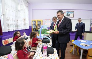 DEFTERLER BAKAN TEKİN’İN ELİNDEN