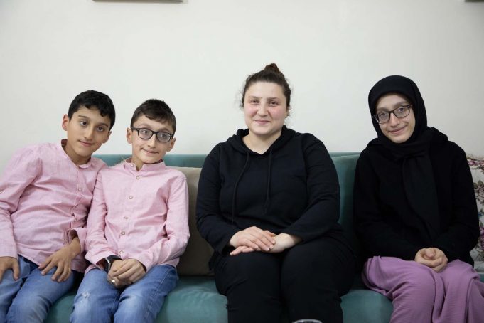 MORAL TİMİ ‘NADİDE’LERLE BULUŞTU