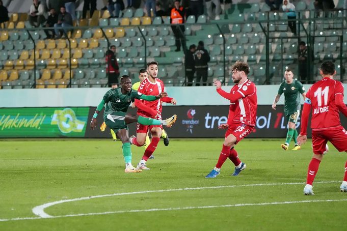 EROKSPOR KEÇİÖRENGÜCÜ’NÜ ELİNDEN KAÇIRDI