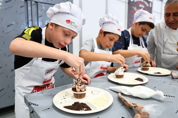 BROVA SİZE! ESENLERLİ ÖZEL ÇOCUKLAR ÖZEL PROGRAMDA…