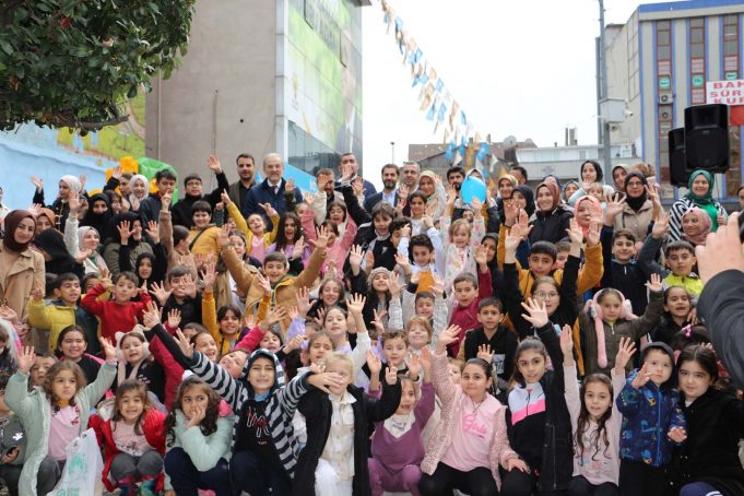 KİTAP KARDEŞLİĞİ