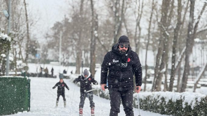 ESENLER’DE KAYAK YAPTILAR!